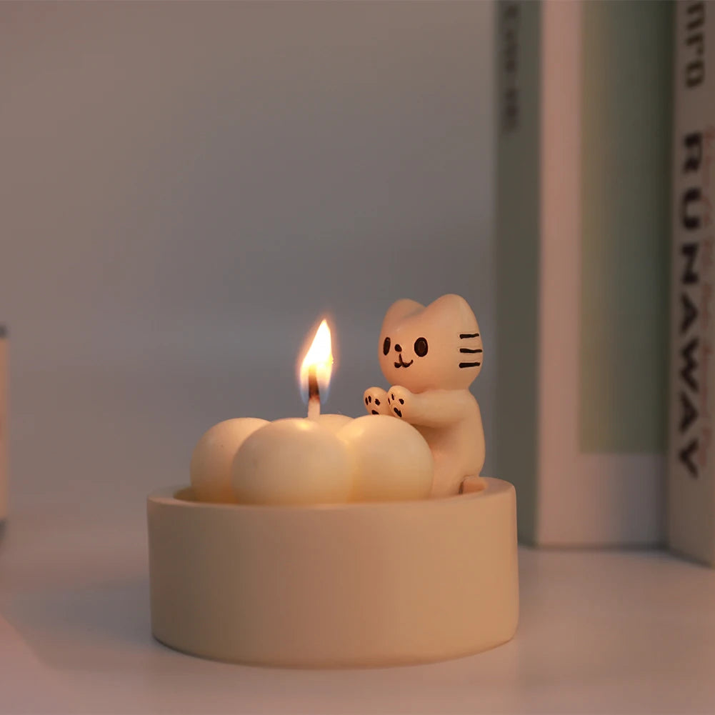 Kitten Aromatherapy Candlestick Resin Decorative Cat Candle Holder