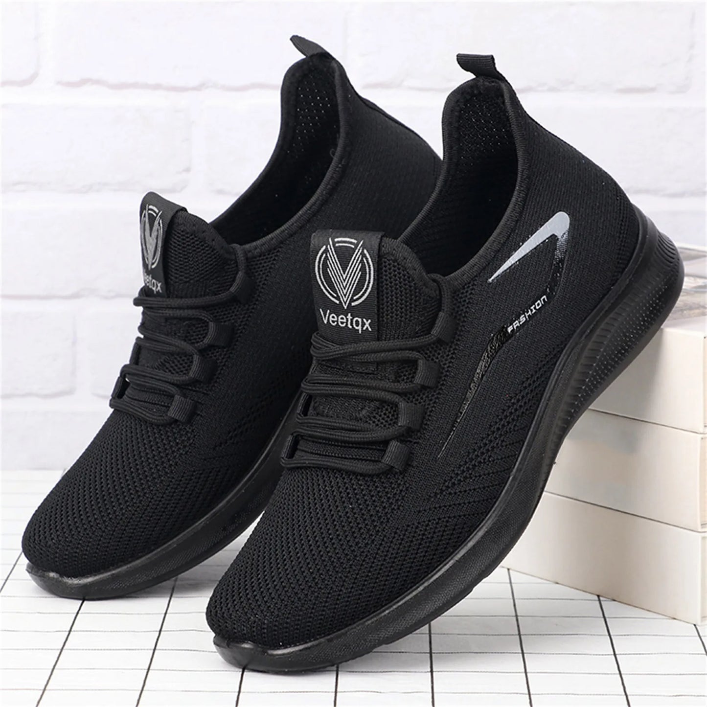 Men's Sports Vulcanized Flat Bottom Light Sneakers