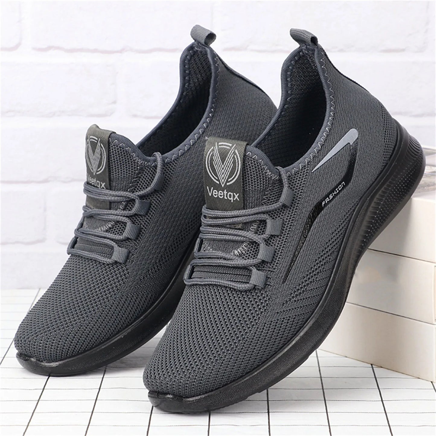 Men's Sports Vulcanized Flat Bottom Light Sneakers