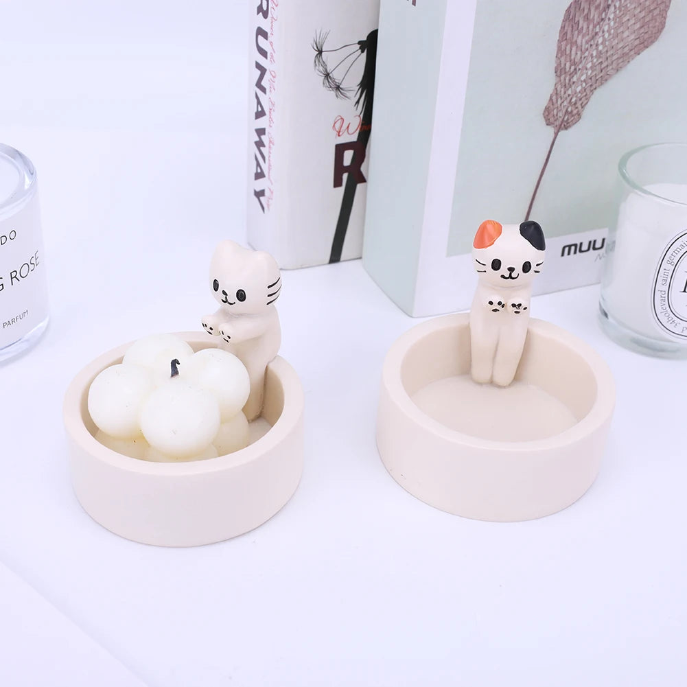 Kitten Aromatherapy Candlestick Resin Decorative Cat Candle Holder